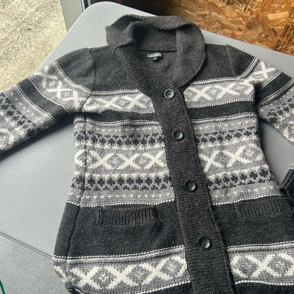 Chic Dark Gray and Light Gray Patterned Cardigan - image 2